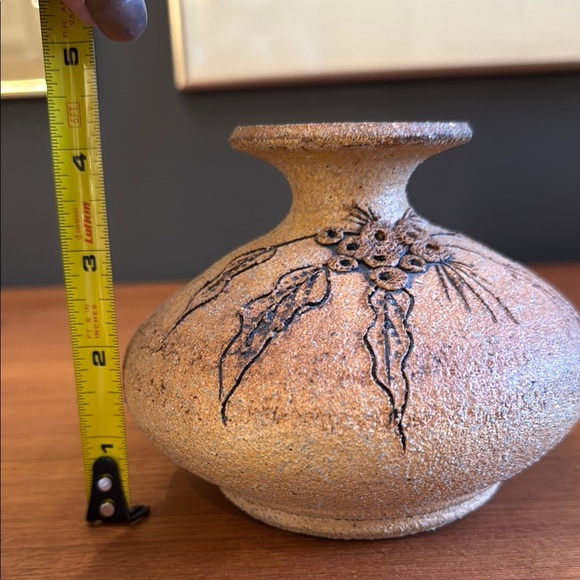 Artistic Textured Vase with Floral Design - Picture 7 of 9